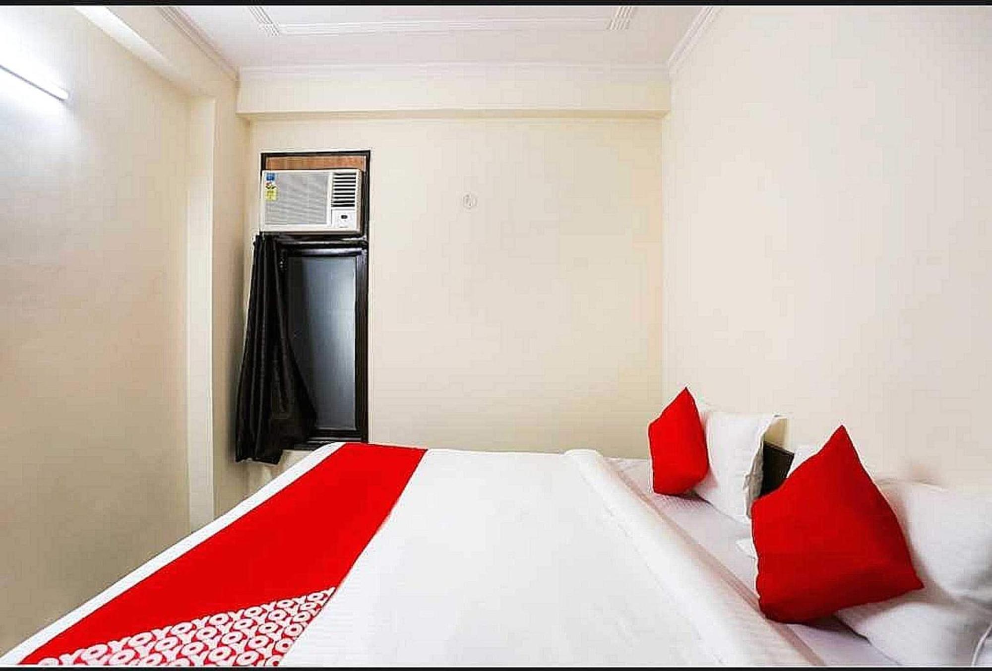 Hotel OYO 89748 Rl Residency Ghaziabad Exterior foto